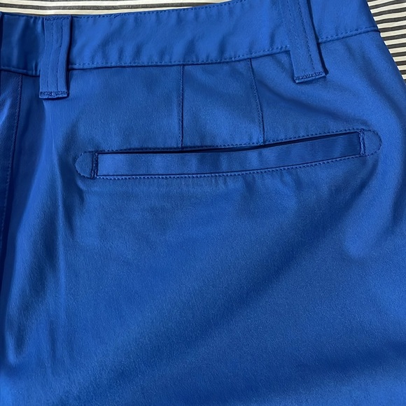 Rhone Performance Golf Short. Blue. 32. Rarely Worn. 7” Inseam. - Picture 6 of 7